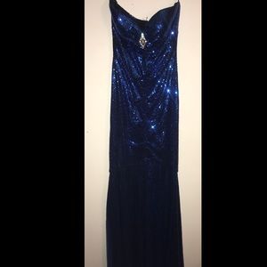 Blue prom dress